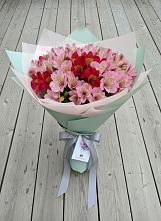 Букет цветов из:  Альстромерии в Тищенском