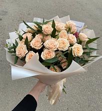 Букет Кремовые розы Латте в Тищенском