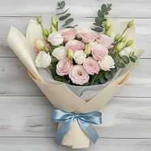 Букет цветов из:  Лизиантусы в Тищенском