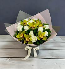 Букет цветов из:  Орхидеи и Розы в Тищенском