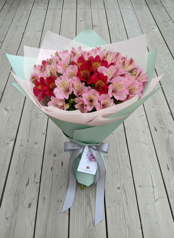 Букет цветов из: Альстромерии в Тищенском
