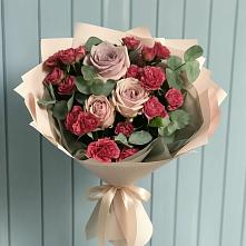 Букет цветов из:  Гвоздики и Розы в Тищенском