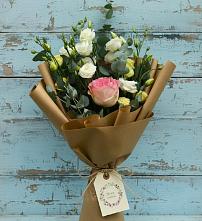 Букет цветов из:  Розы и Лизиантусы в Тищенском