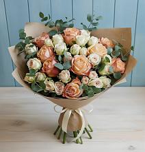 Букет цветов из:  Альстромерии и Розы в Тищенском